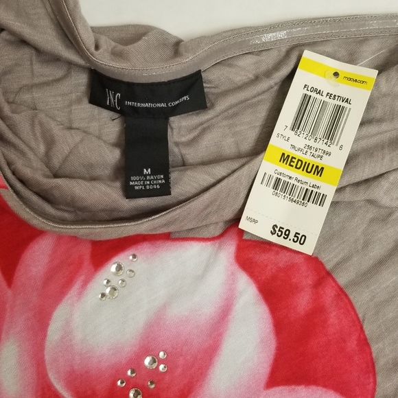 International Concepts NWT Floral Festival Top - Picture 2 of 6